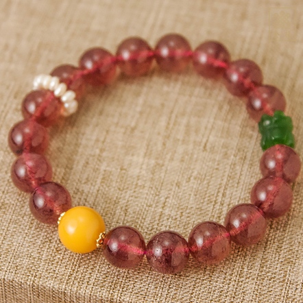 手鍊-草莓晶8mm+配飾