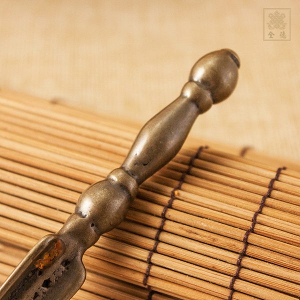 嘎陀寺加持聖物,本尊天銅普巴杵